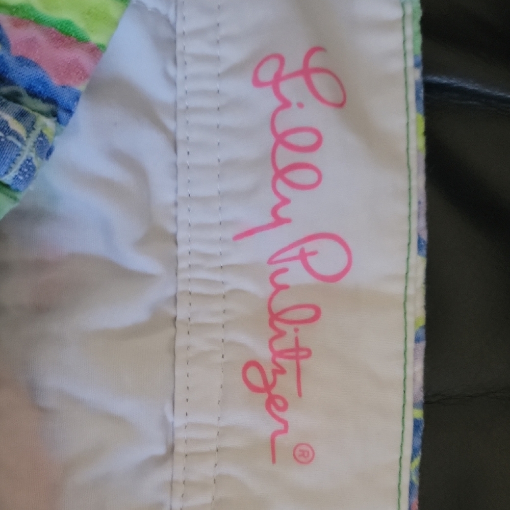 Lilly Pulitzer Multicolor Patterned Shorts - Picture 3 of 7